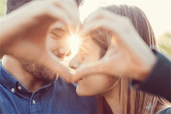 天极网_专业IT流派,-加盟那个行业好